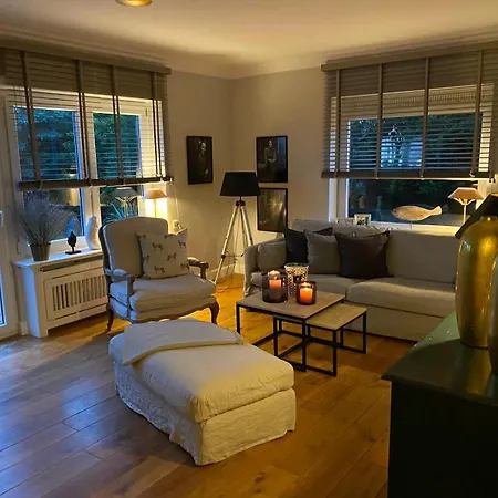 Uasterhoern Morsum Апартаменты *